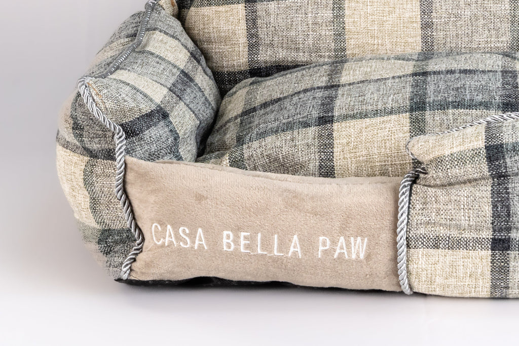 Designer Plaid Luxury Pet Bed