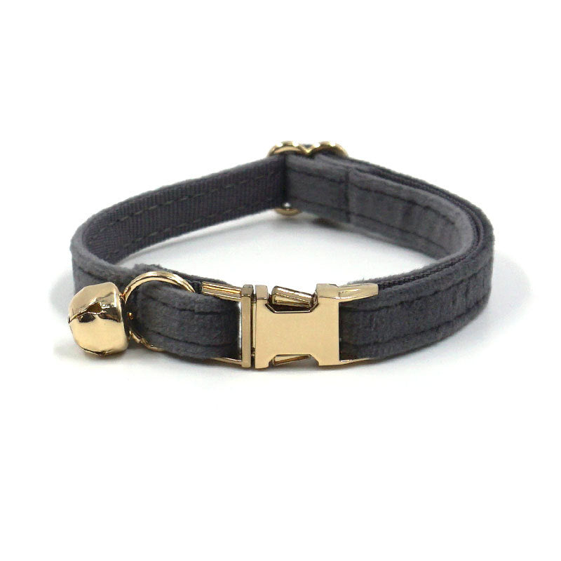 Luxury Velvet Collar With Gold Bell